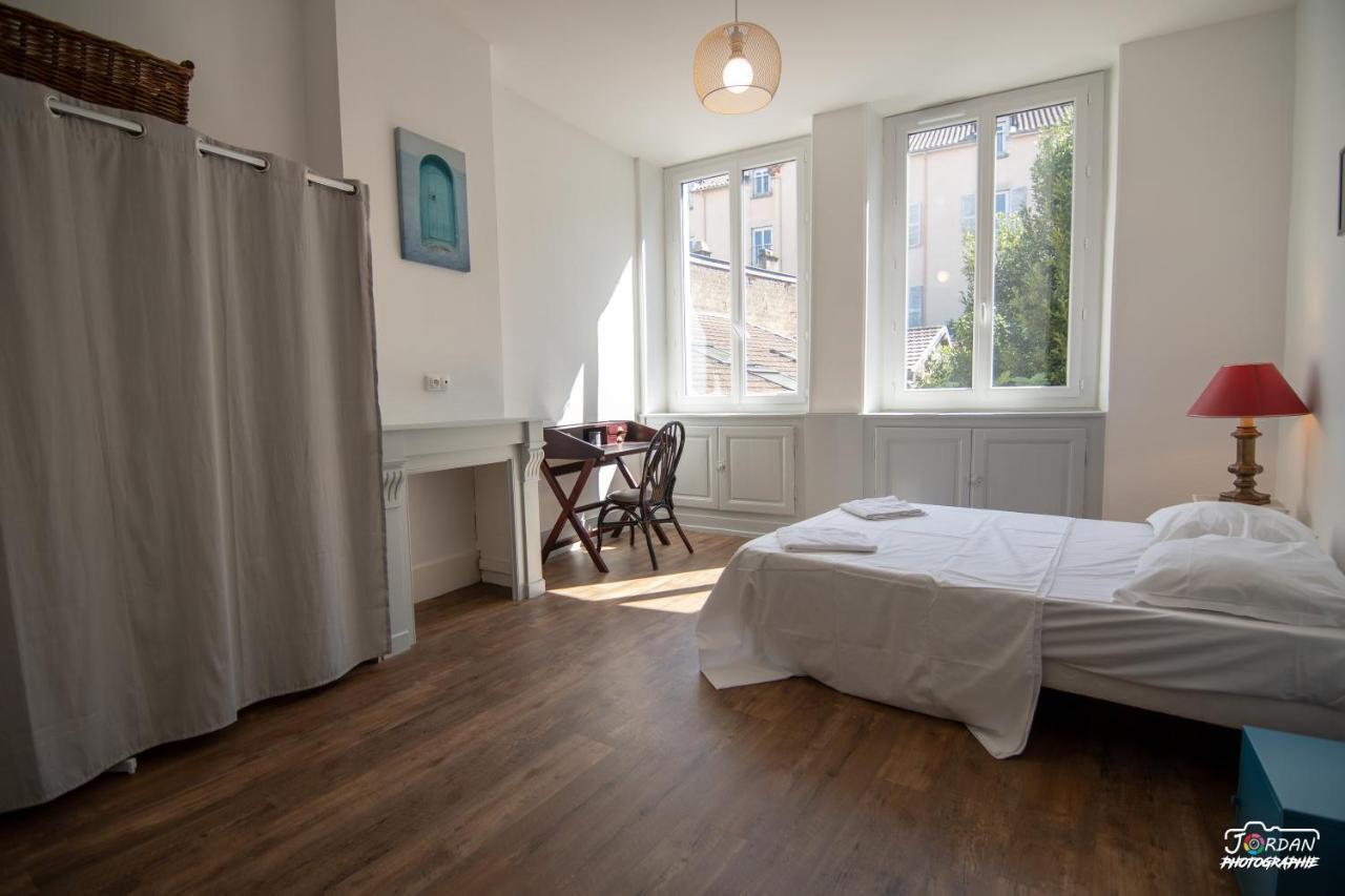 Hyper Centre - 3 Chambres - Gare - Wifi - Cosy بور أو بريس المظهر الخارجي الصورة