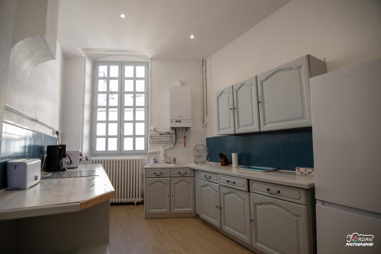 Hyper Centre - 3 Chambres - Gare - Wifi - Cosy بور أو بريس المظهر الخارجي الصورة
