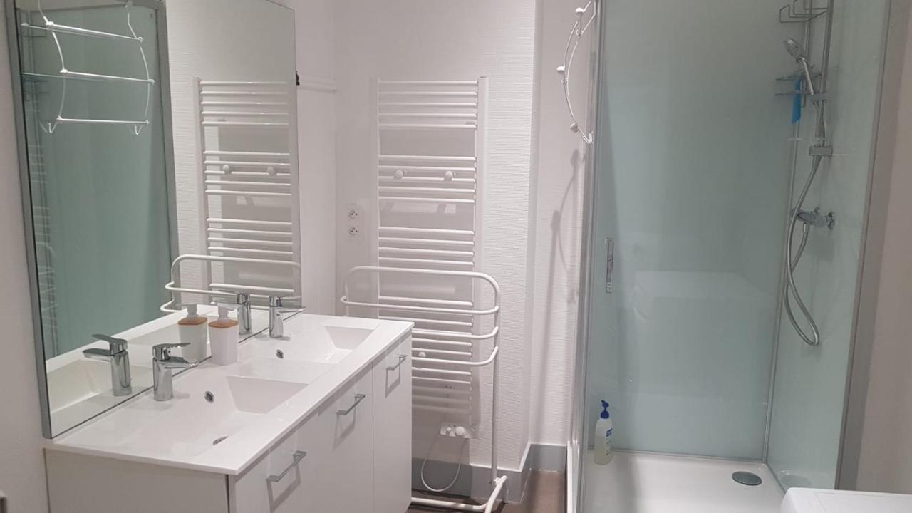 Hyper Centre - 3 Chambres - Gare - Wifi - Cosy بور أو بريس المظهر الخارجي الصورة